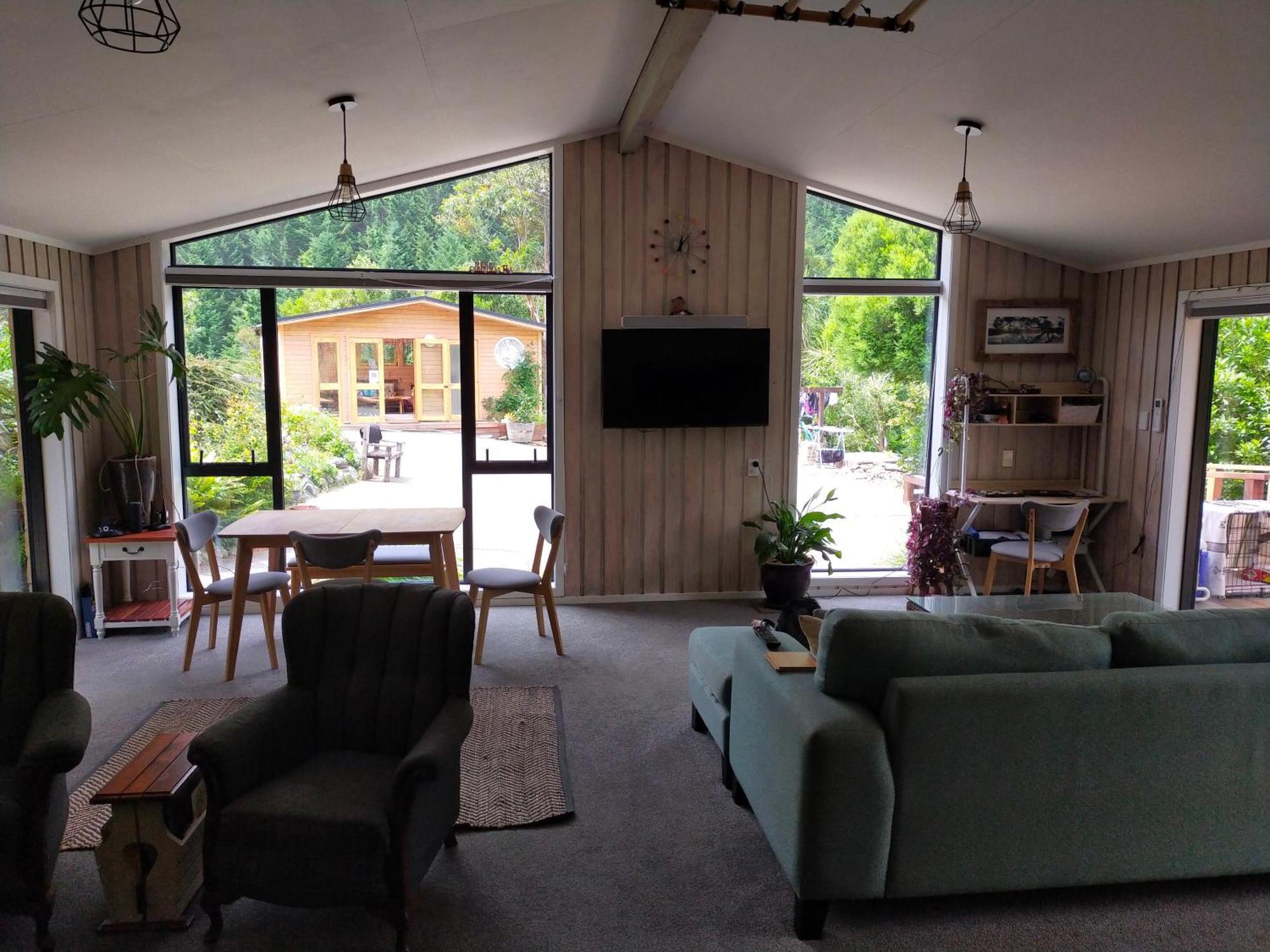 Maitai Whare Iti - Adventure Cabins & House Nelson Extérieur photo